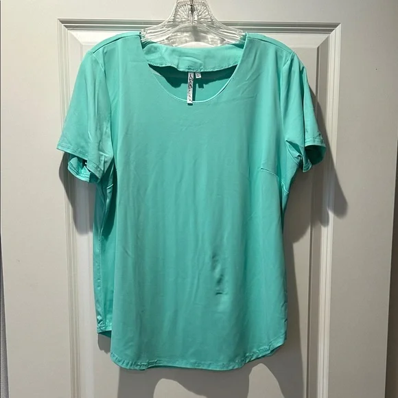 Lulu-B Mint Green Short Sleeve Top NWOT - Picture 1 of 6